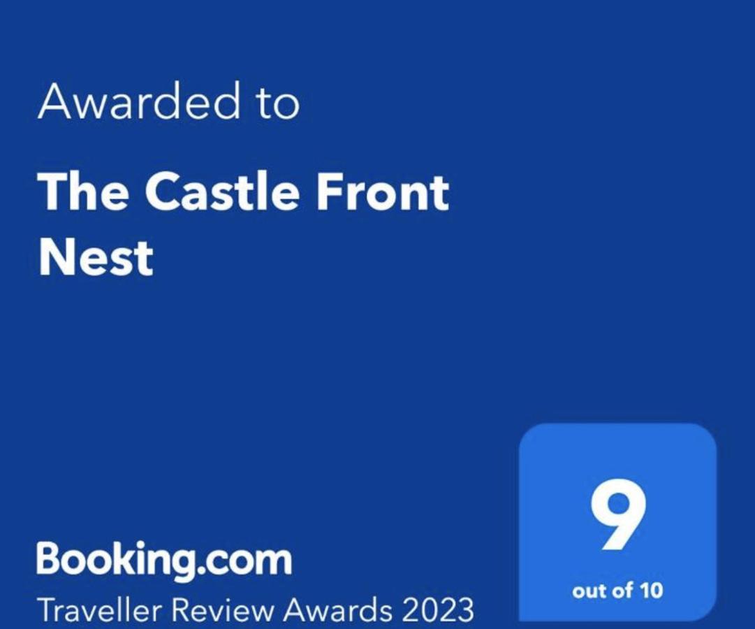 הוילה אינברנס The Castle Front Nest מראה חיצוני תמונה